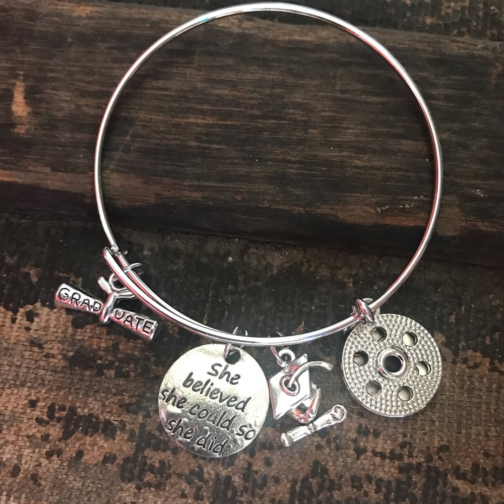Graduation bracelet - Picture 2 of 4
